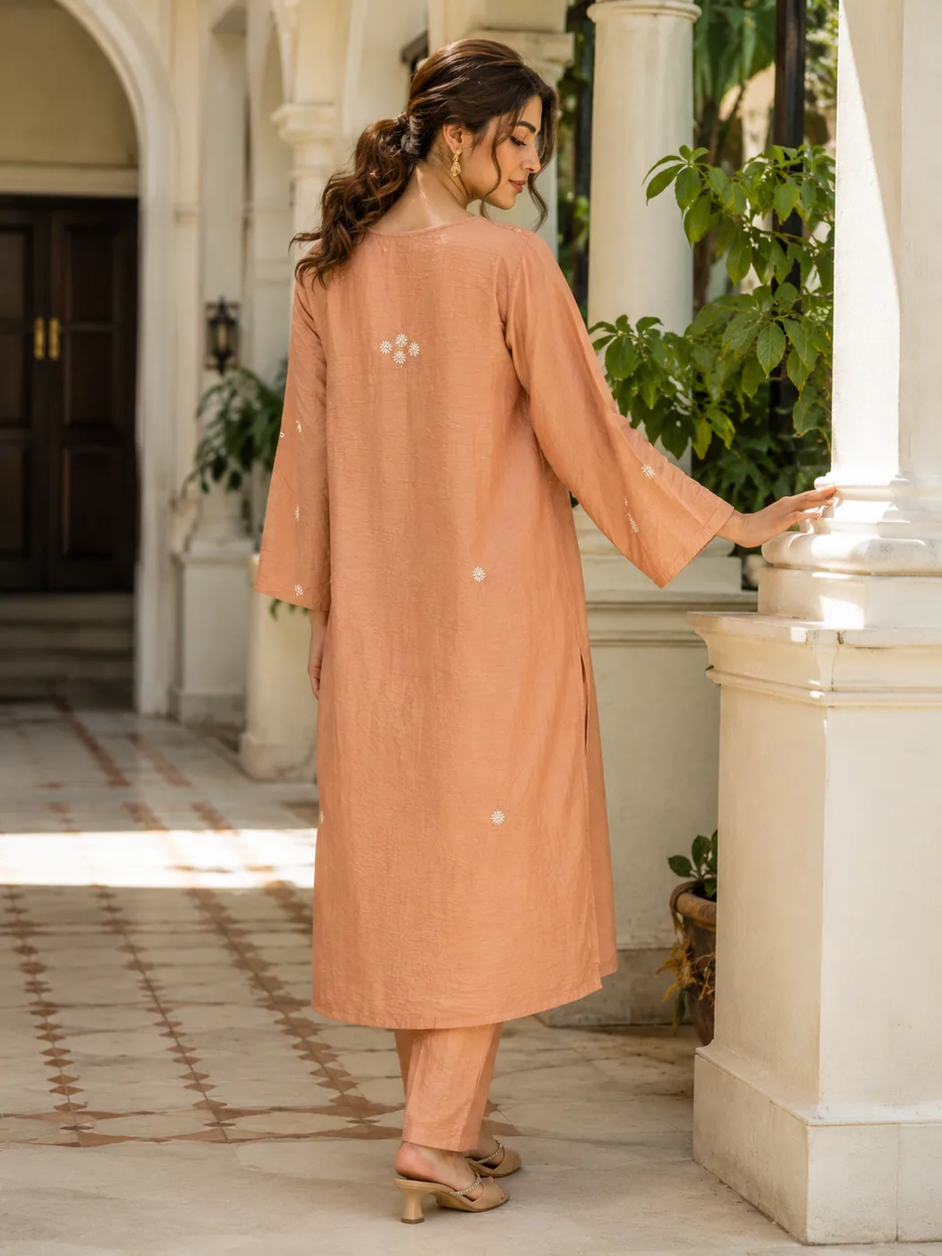 Terracotta Chikankari Kurta — view 2